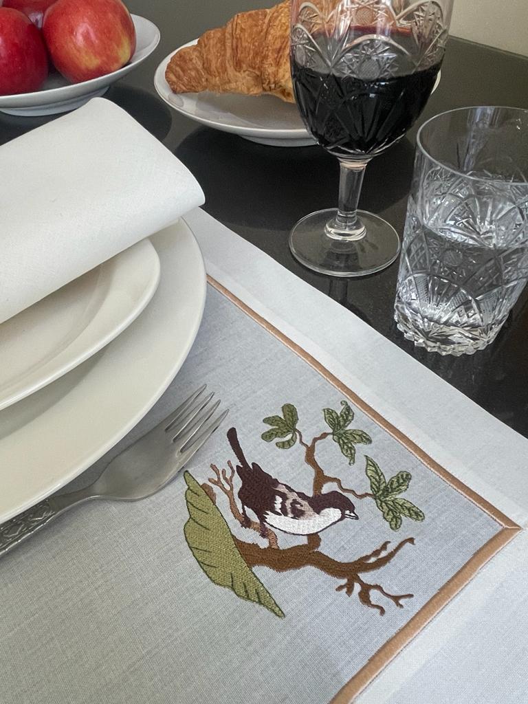 Placemats and Napkins (Bird Collection)